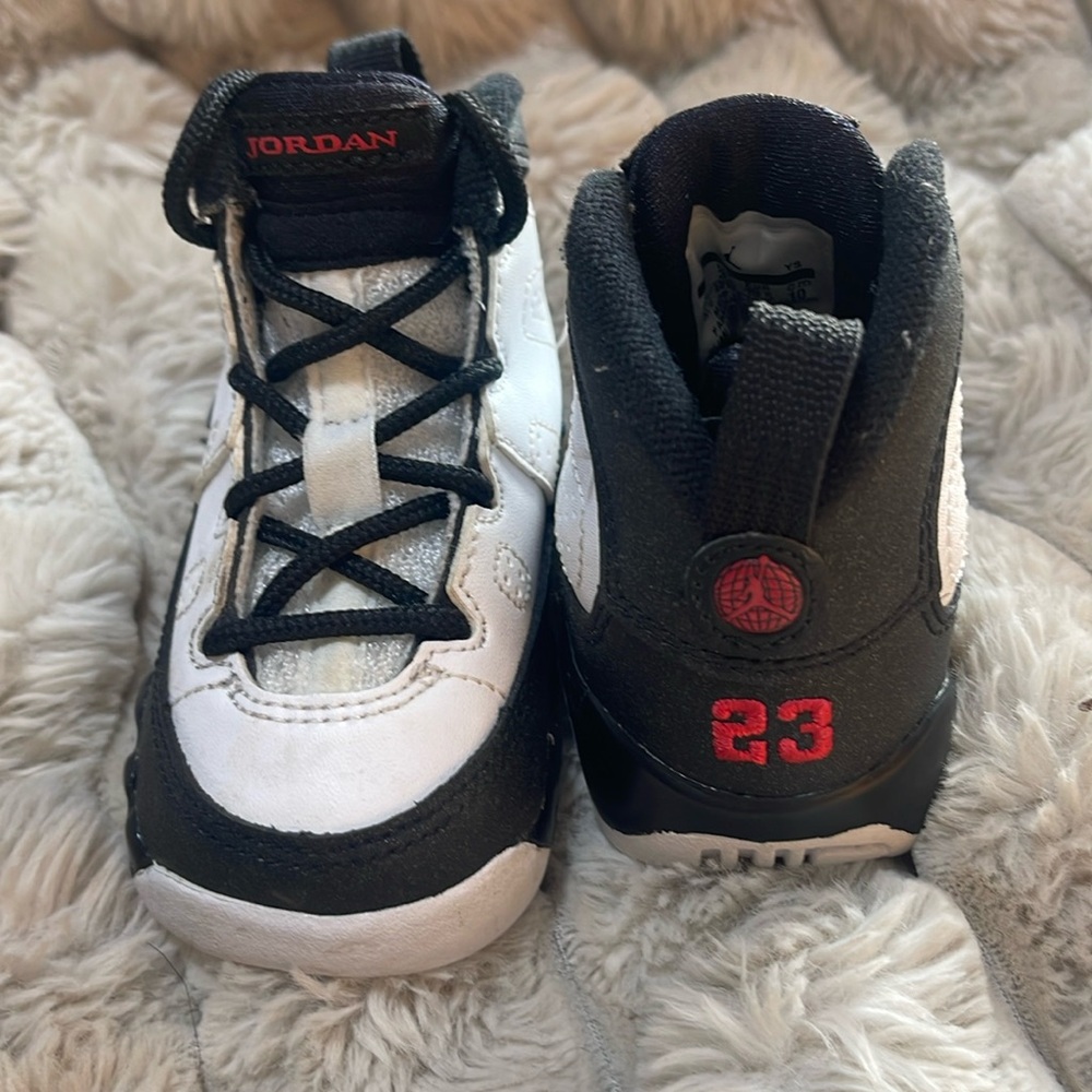Jordan 9  Retro Space Jam infant size 4C